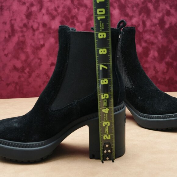 Calvin Klein Women Black Distress Suede Platform Festival Chelsea Boots sz 9 - Picture 6 of 8